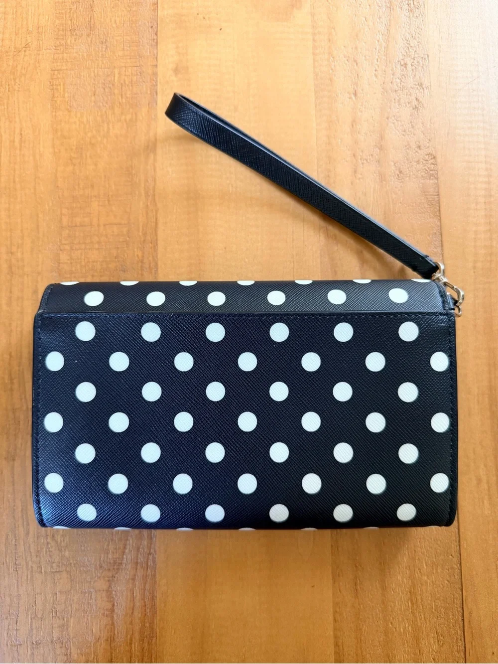Kate Spade Black &‎ White Polka Dot Wristlet